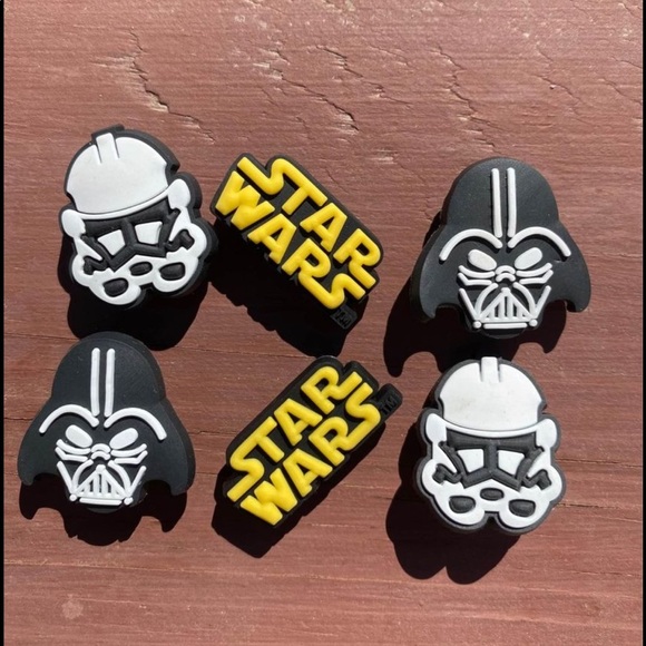 Set of 6 Star Wars Charms for shoes or bracelet NEW - Picture 2 of 4